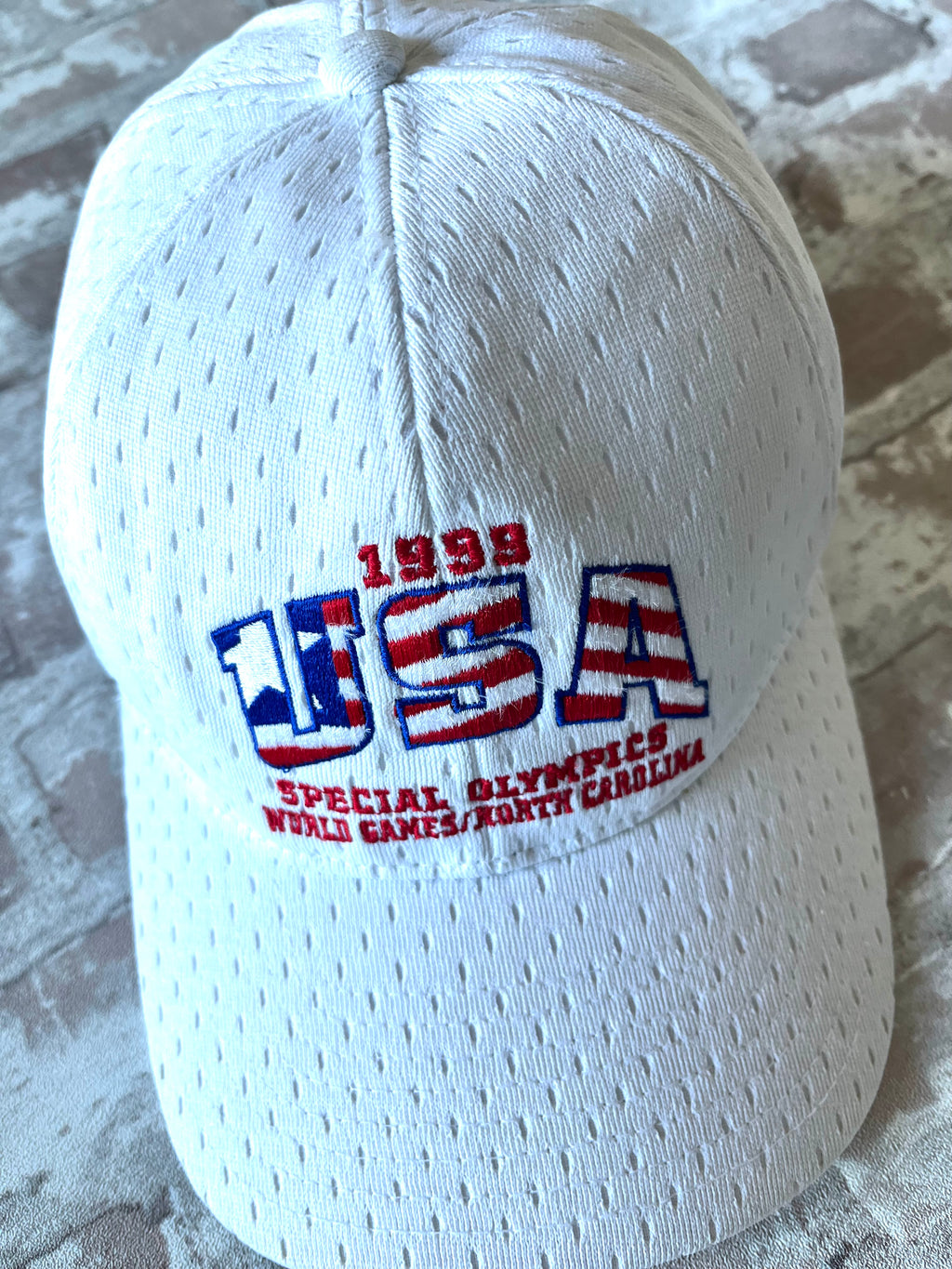 Casquette Collector Vintage USA JO 1999 | Champion | Special Olympics World Summer Games / gros plan