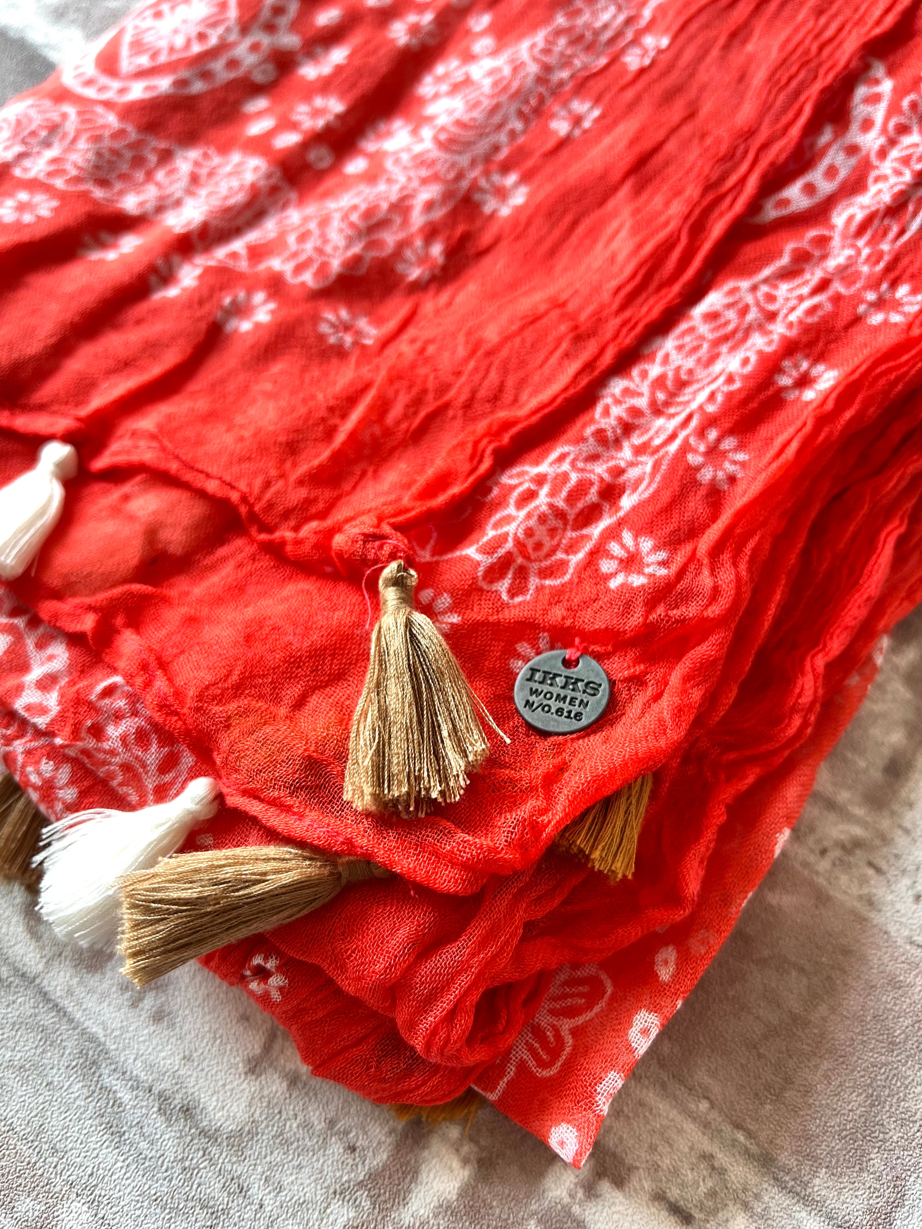 Chèche IKKS Orange Mandarine & Motifs Bandana | Voile de coton Urban Chic / détail logo et pompons