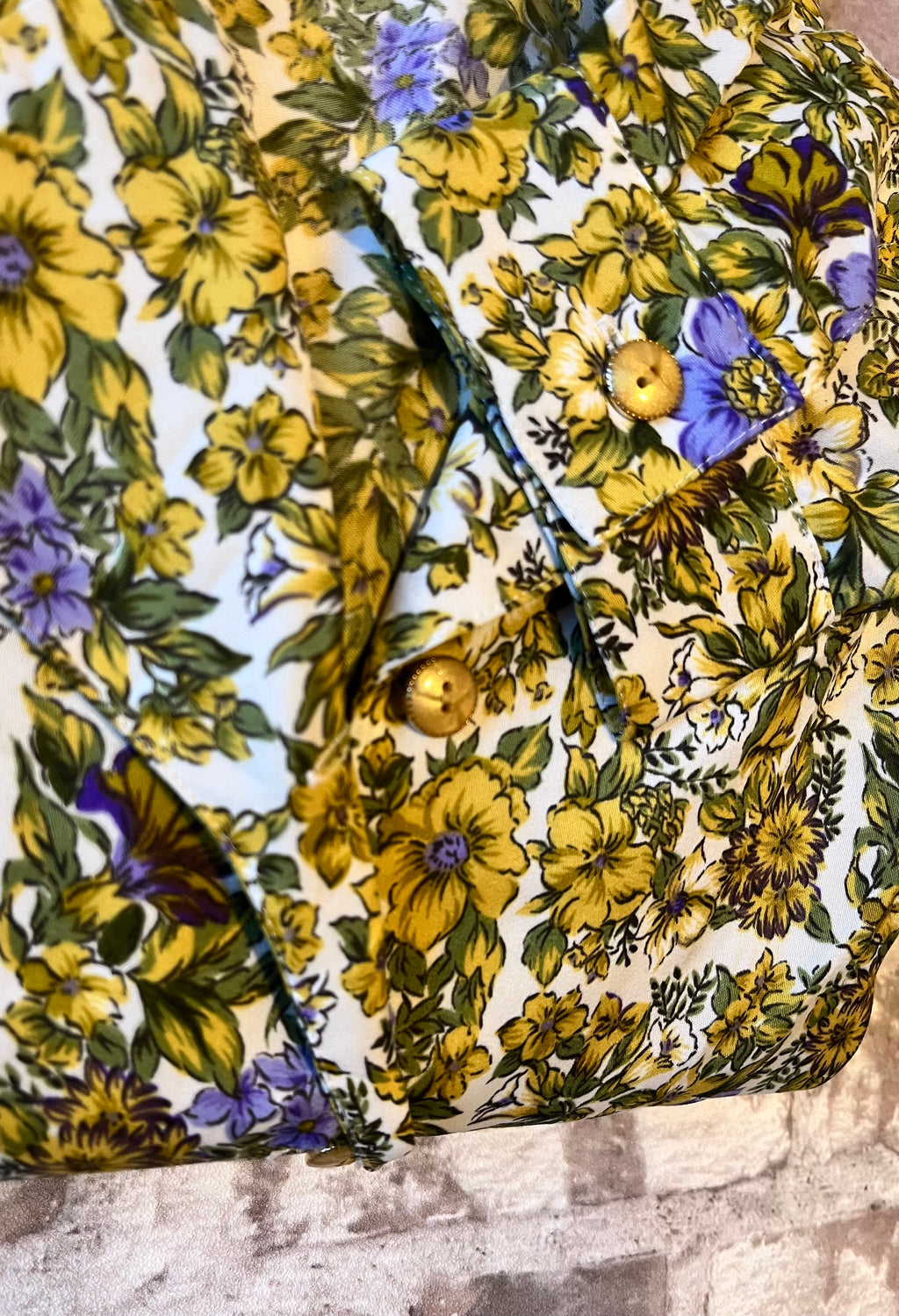 Chemise Blazer Vintage | Quadrillage Floral | Jaune & Violet | Saga More | Japon / détails imprimé et boutons