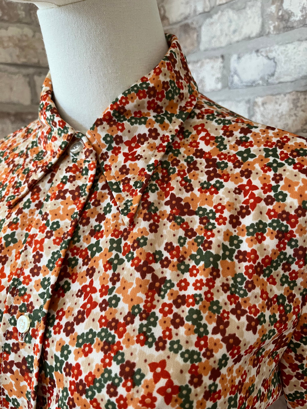 Chemise Vintage 70s | Micro Imprimé Floral Champêtre | Terracotta & Vert Bouteille | 38/40 FR - Grade A