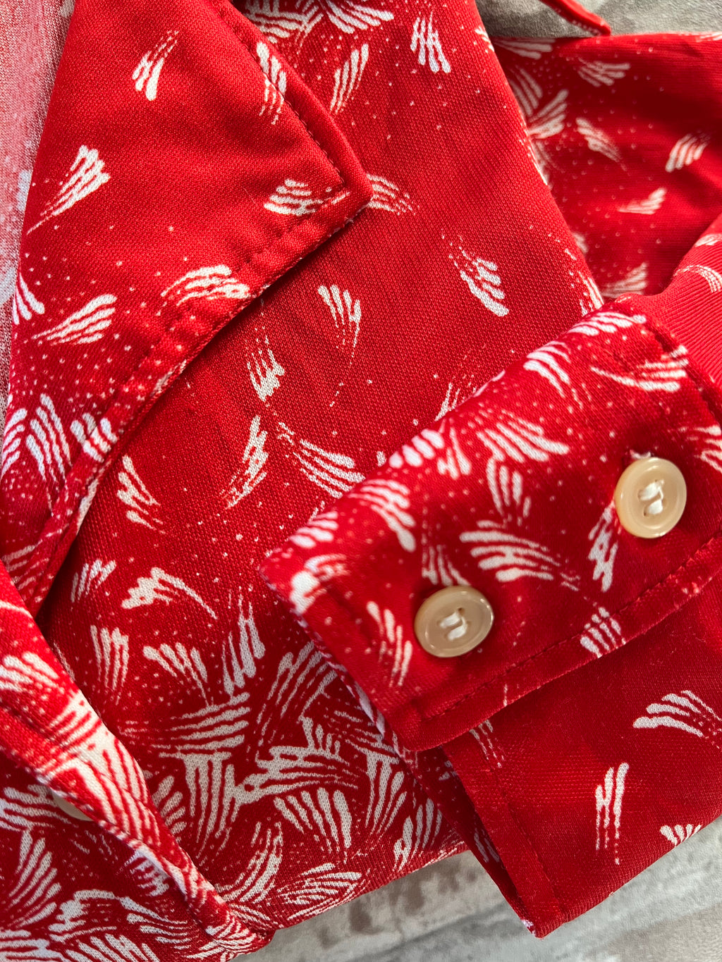 Chemise Vintage Japonaise 70s | Rouge à motif Graphique & Col Pelle à Tarte | S FR - Grade B