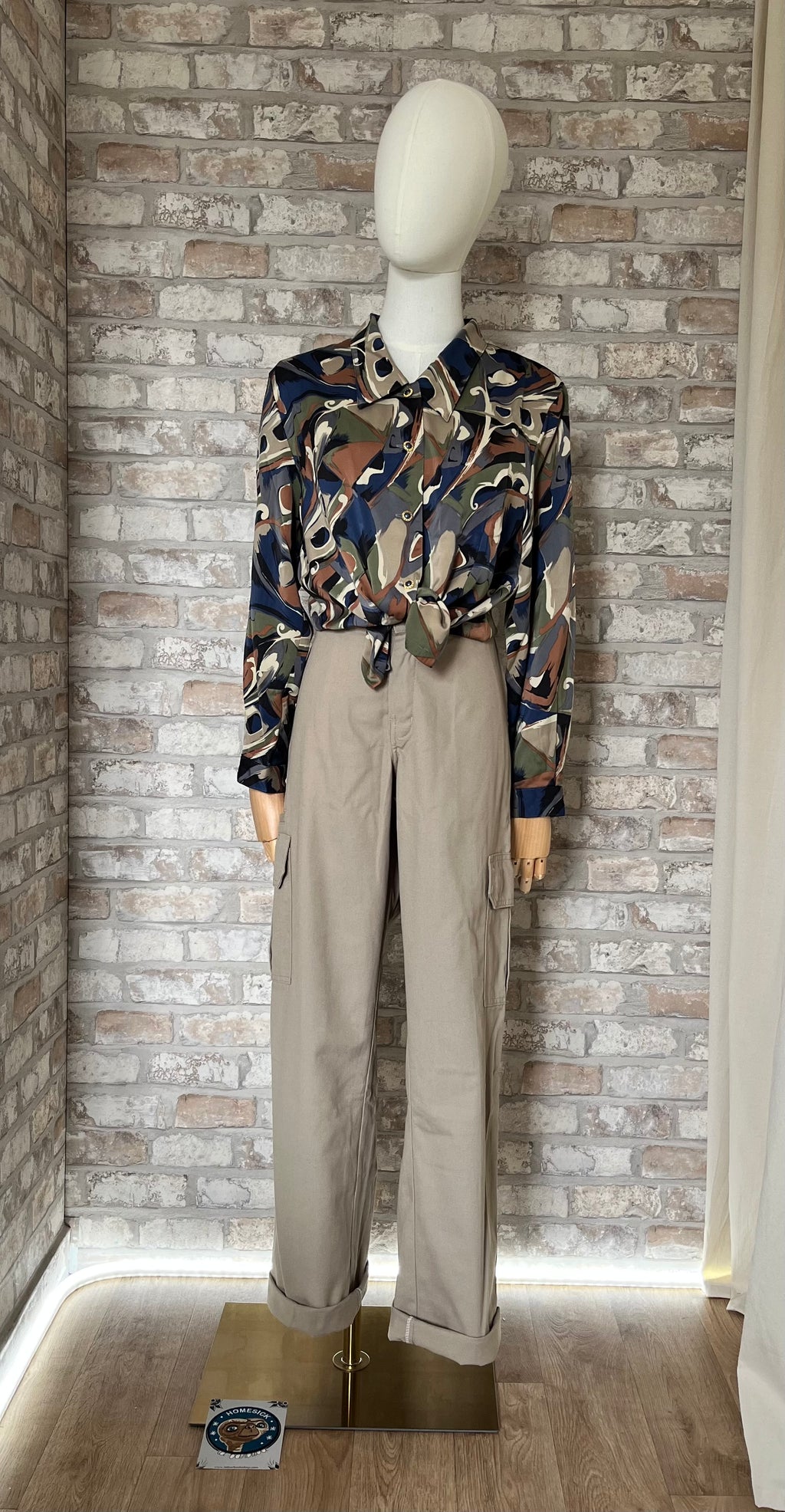 Chemise Vintage | Imprimé Abstrait Arty | Kimura | Japon / Pantalon Cargo Dickies | Regular Fit - Beige Khaki | Deadstock / Patch La Barbuda