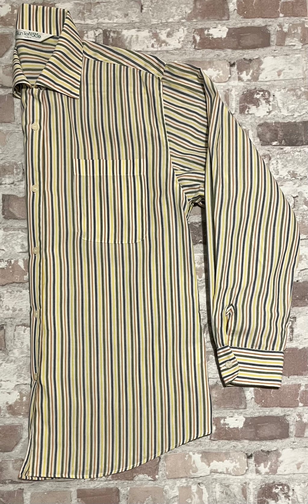 Chemise Vintage Unisex Boxy | Sun Terrace | Rayures Multicolores | Japon / profil