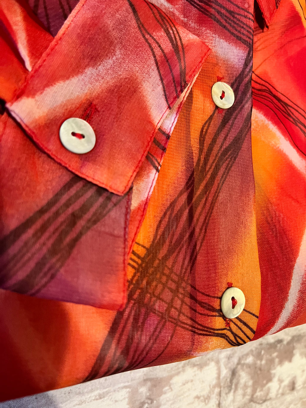 Chemise Vintage Voile Transparent | Imprimé Abstrait Sunset & Arty | Impressions | Corée / boutons nacrés