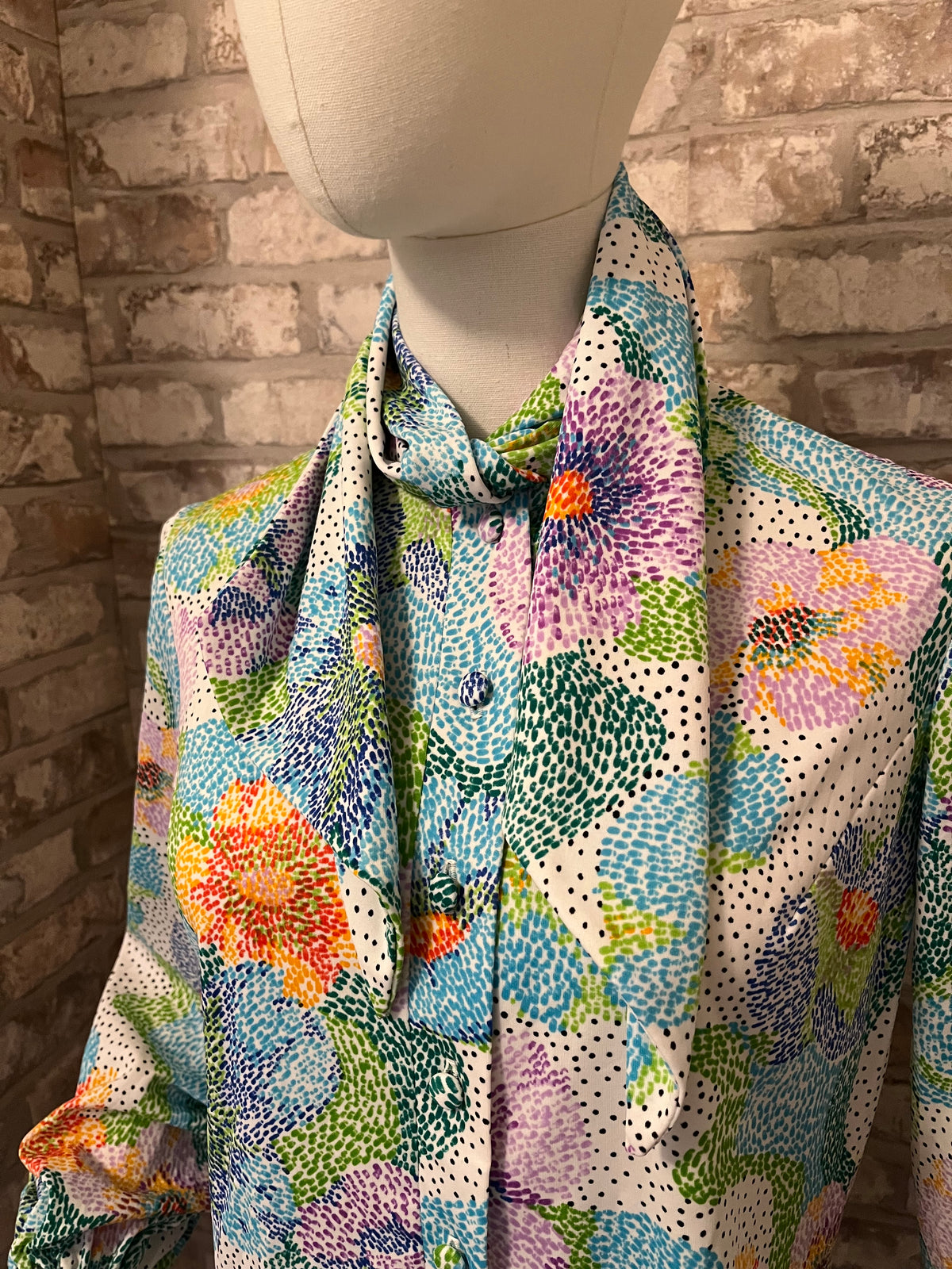 Chemise Vintage 70s | Imprimé Impressionniste & Col Lavallière | "GIRETTE California" | M/L FR - Grade A