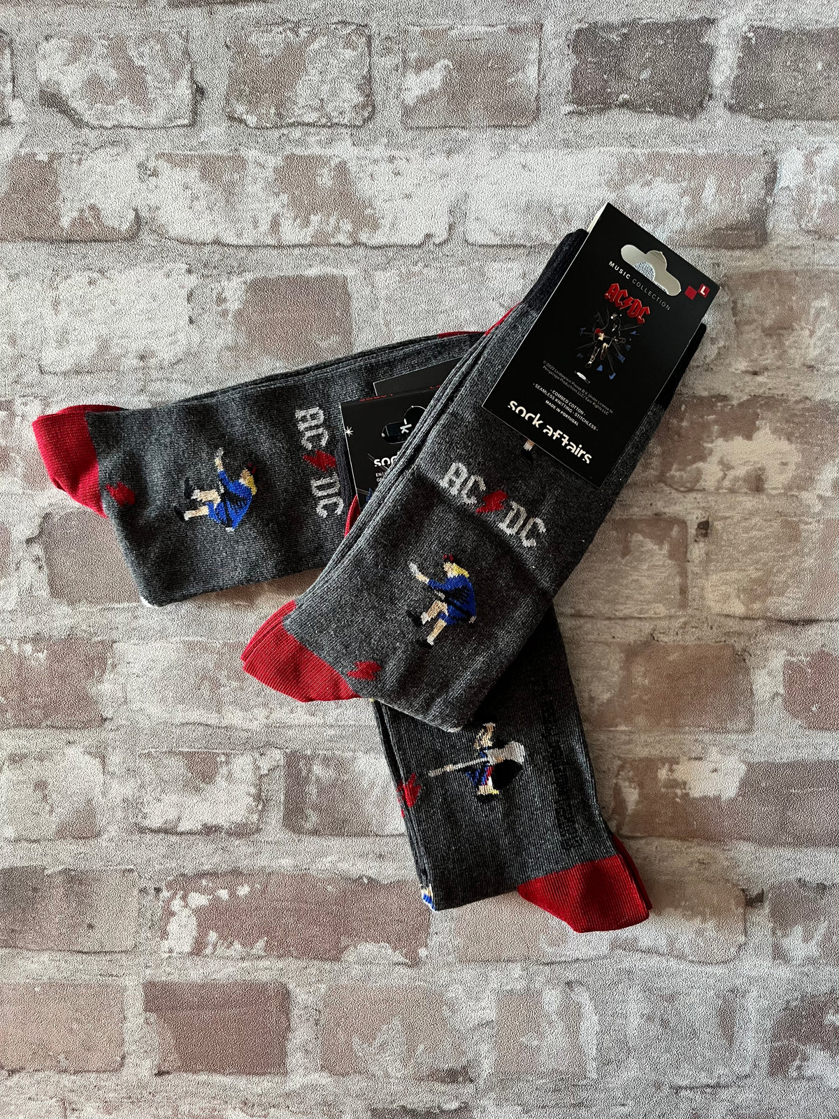 Chaussettes AC/DC - Angus | Pointures 41-46 | Sock Affairs - Produits Neufs