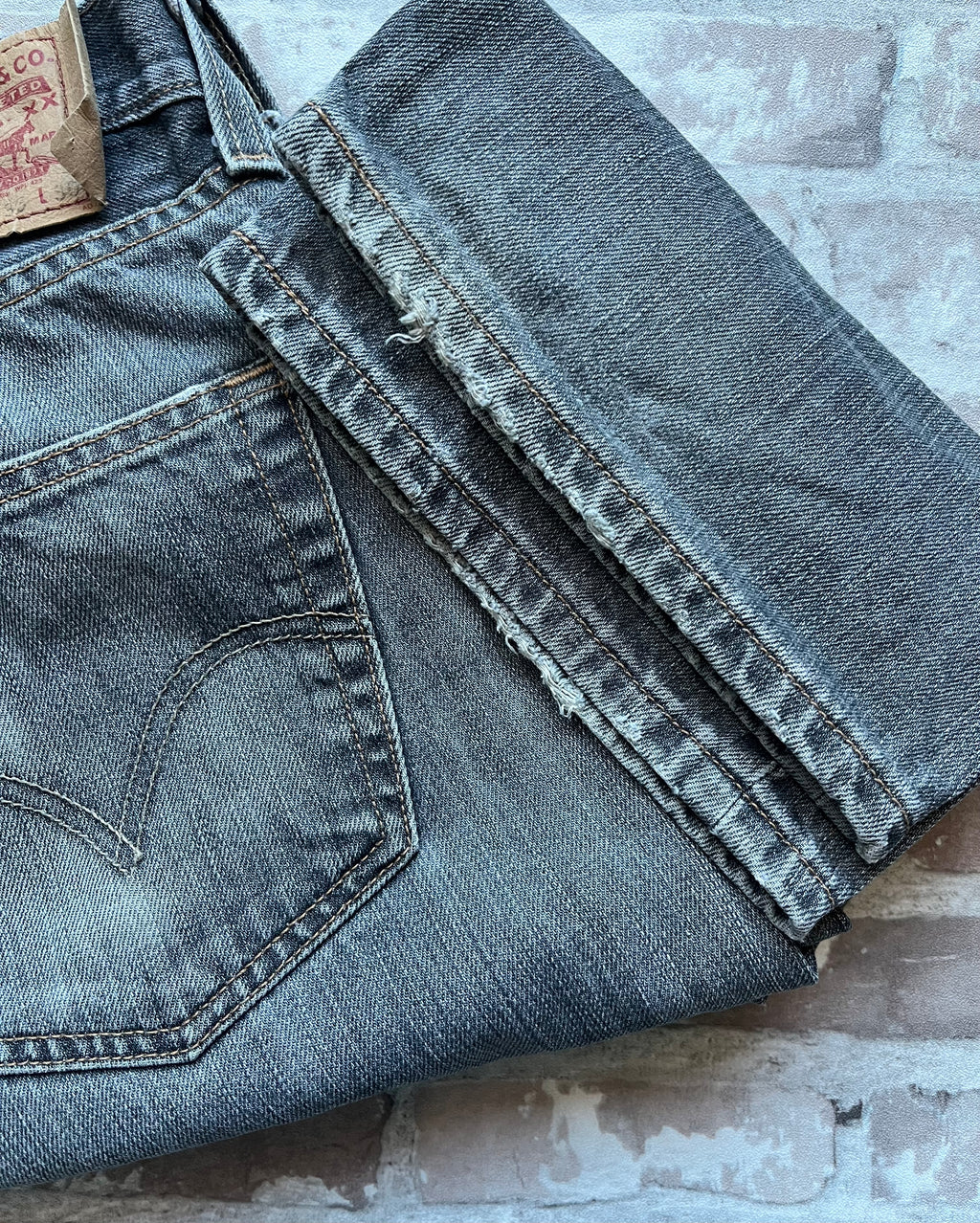 Jean Levi's 501 Original Vintage | Coupe Droite | Gris Mist - W36 L30 / détails ourlets
