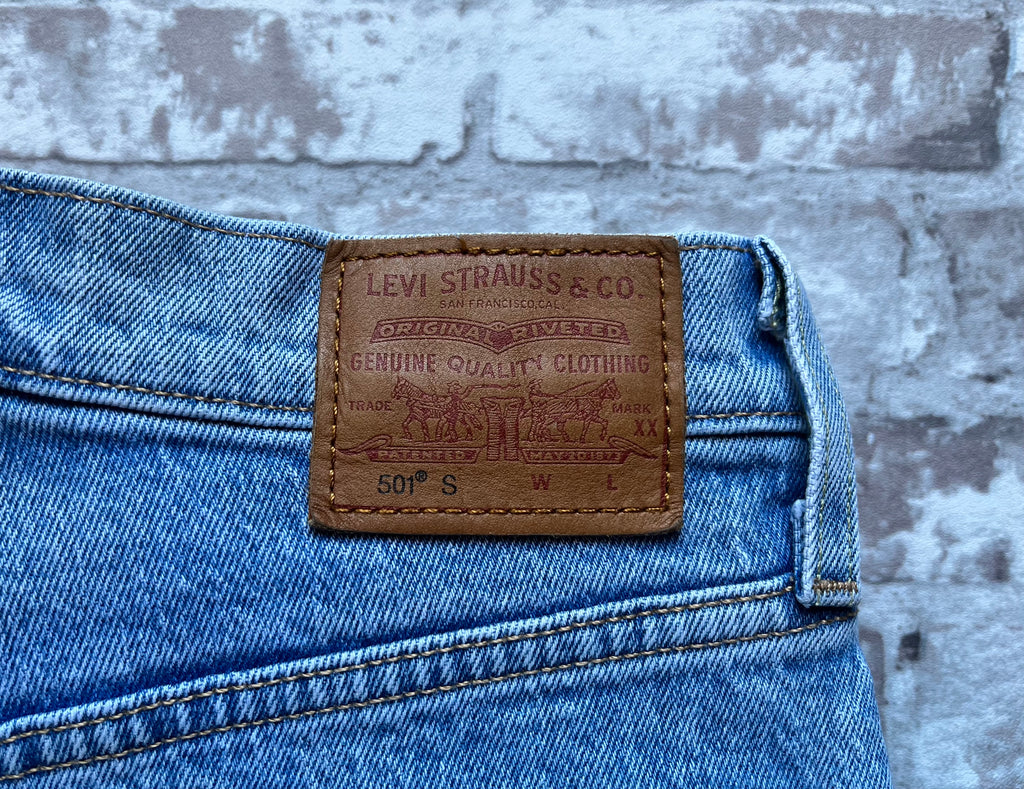 Jean Levi's 501 Original | Coupe Skinny Premium | Bleu Lightwash & Raw Hem - W25 L30 / jacron