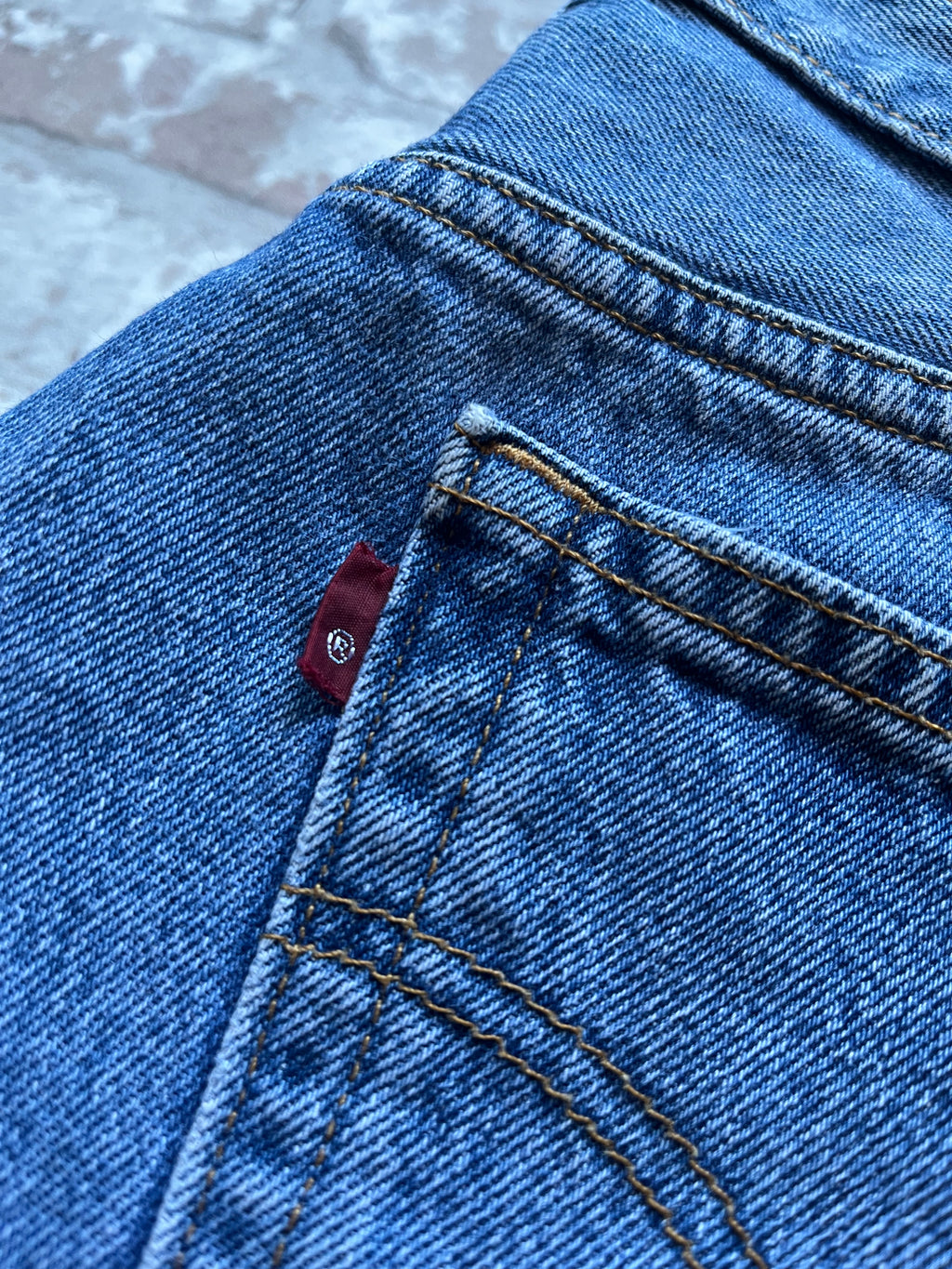 Jean Levi's 501 Original Vintage 90s | Coupe Droite | Bleu Medium Stonewash - W30 L32 / blank red tab