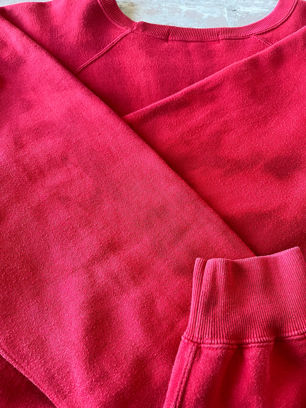 Sweat-Shirt Polo by Ralph Lauren | Custom Tie and Dye Sun Faded Red | Fall-Winter | Vintage 90s / gros plan