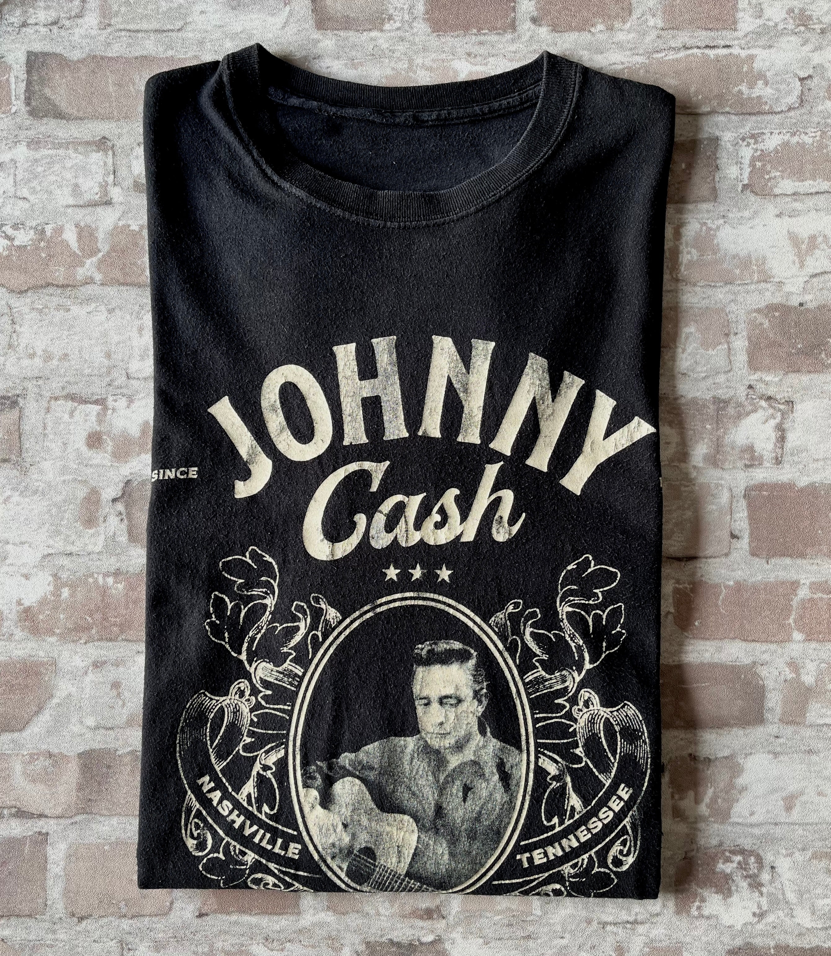 T-Shirt Johnny Cash | The Man in Black | Nashville Tennessee | Rock & Country Style