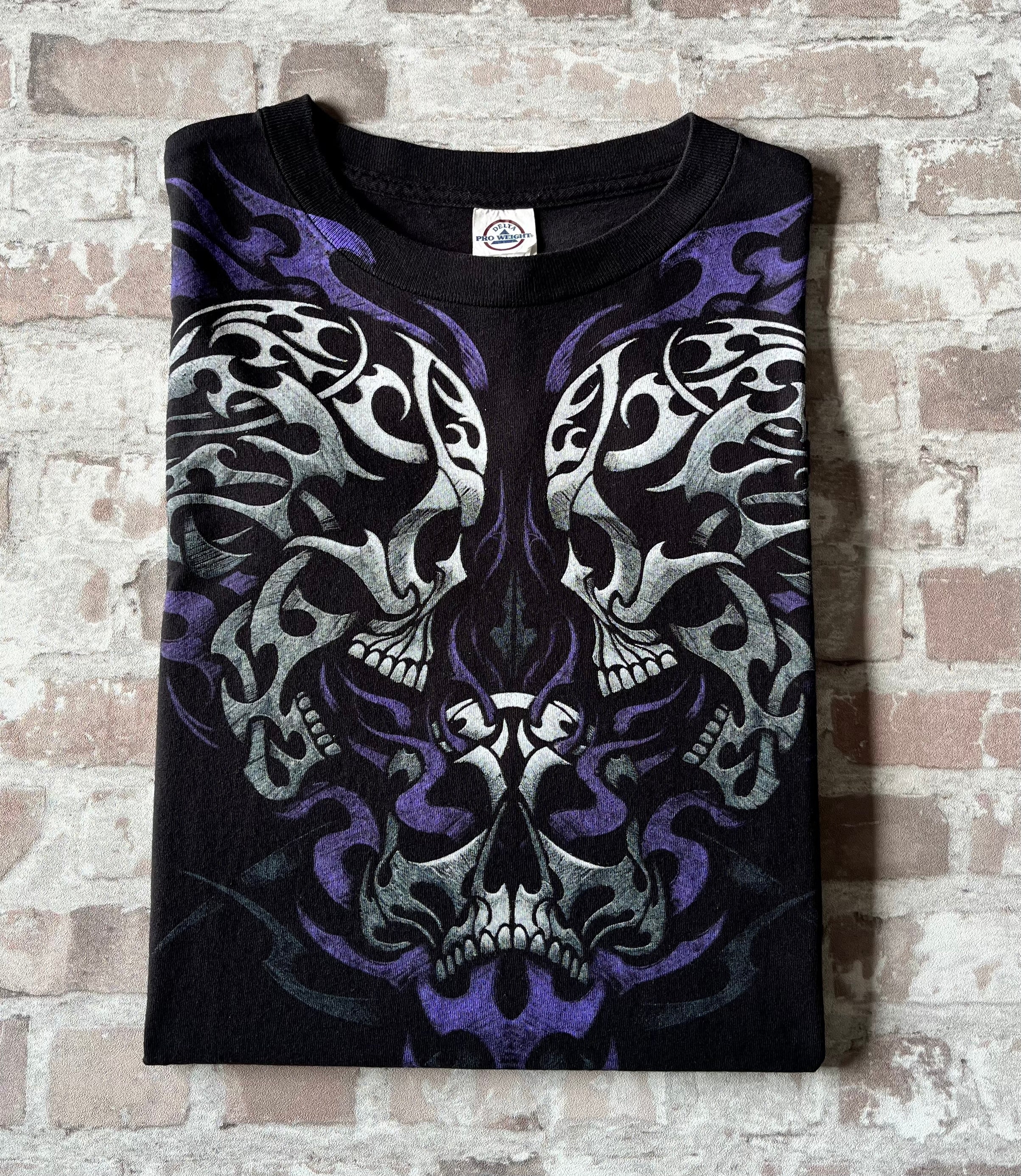 T-Shirt Vintage Delta Pro Weight | Tribal & Skulls Design | Noir & Violet
