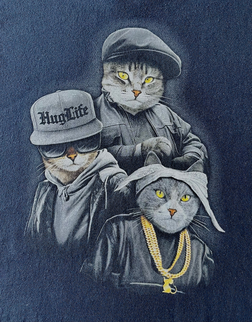 T-Shirt DOM | Cats HugLife | It's About The Art / gros plan imprimé