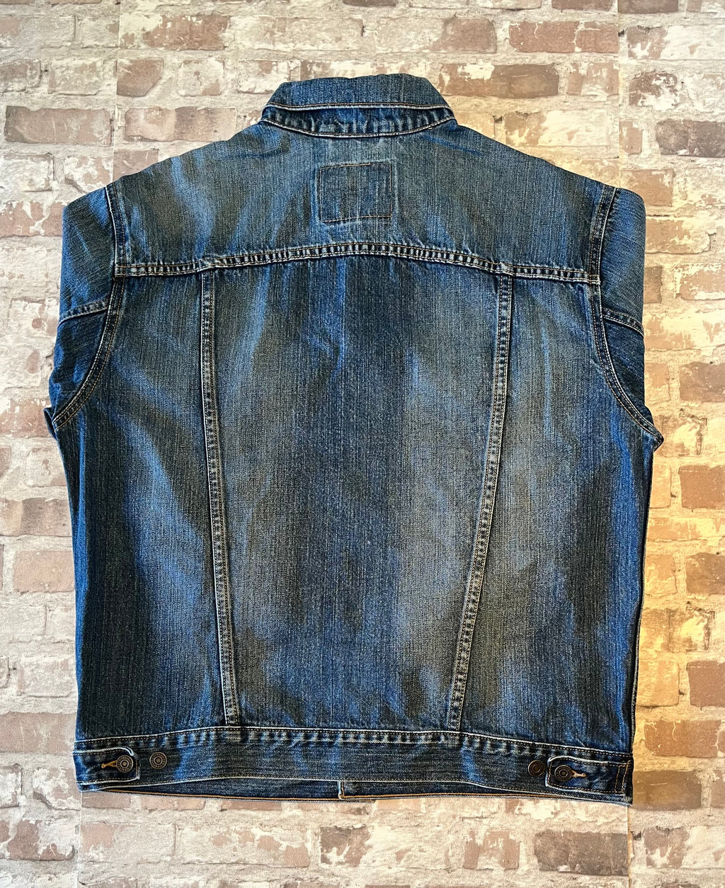 Veste en Jean 70507 Levi's | Vintage 00s | Bleu Medium | Trucker Jacket 00s / de dos manches repliées