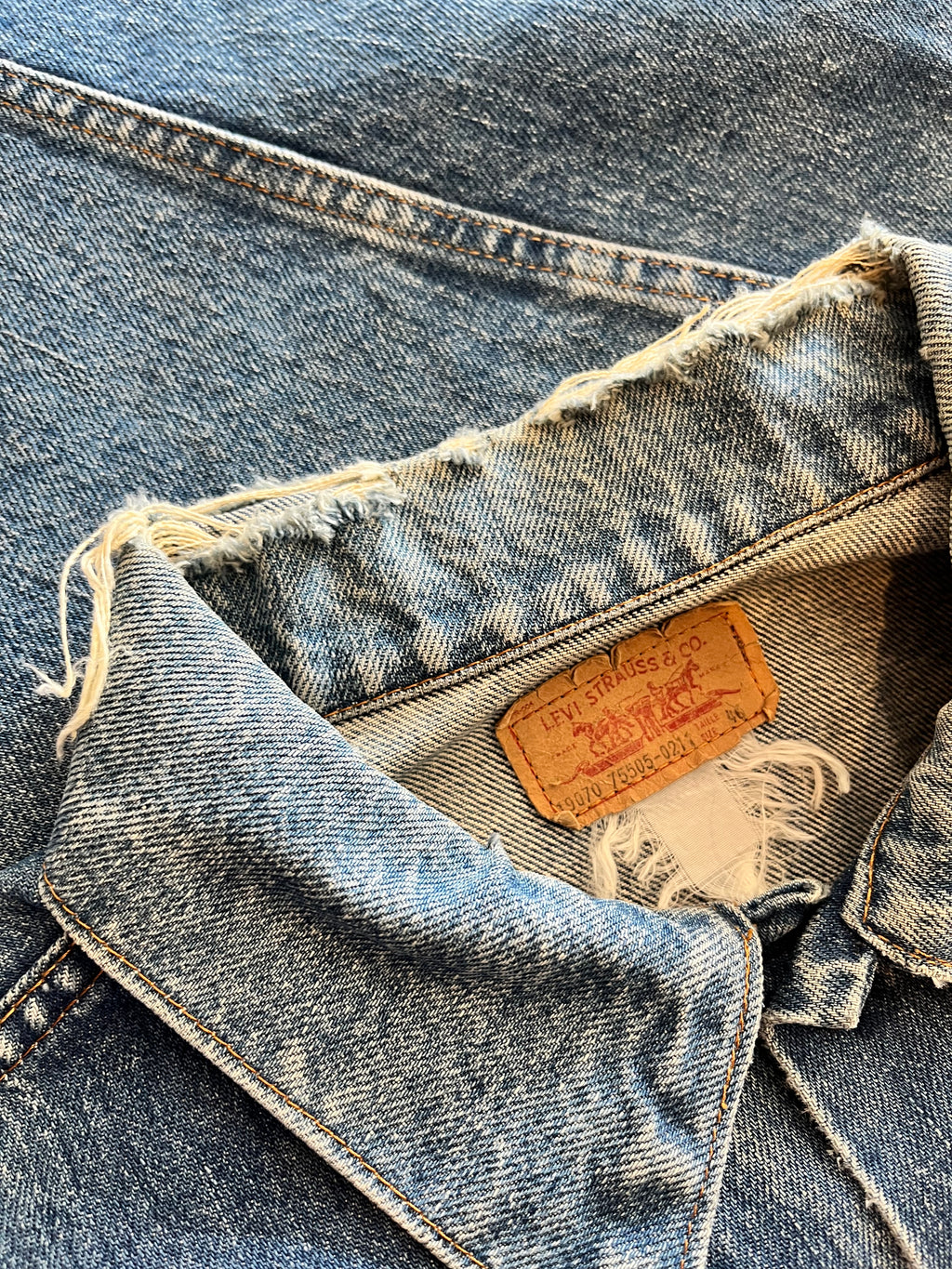 Veste en Jean Levi's 70505 Vintage | 80s | Trucker Jacket sans Poches | Rare | USA / patine col