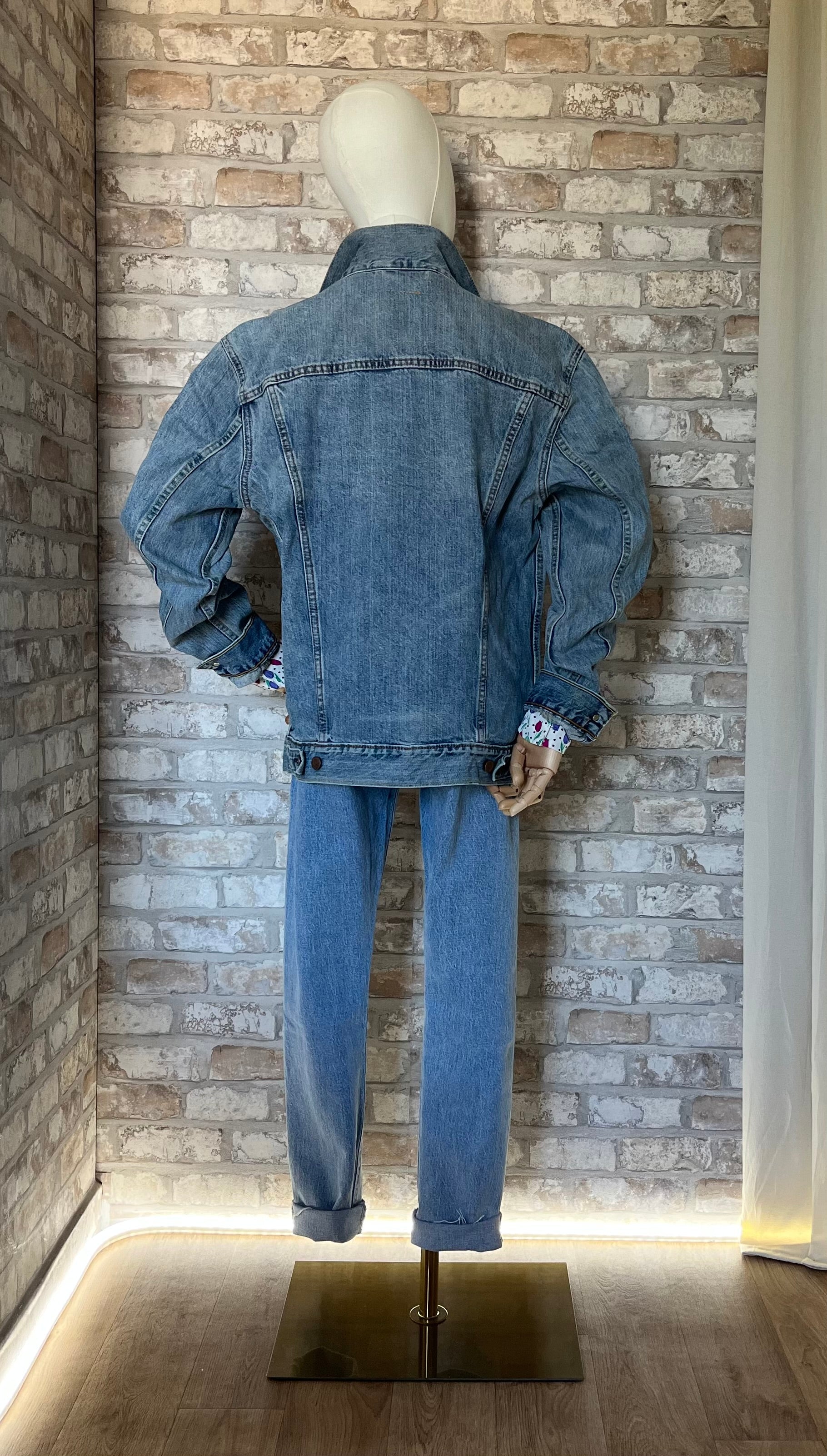 Veste en Jean Levi's | Trucker Jacket | Vintage Moderne | Mexique / Jean Levis 501 Skinny / dos