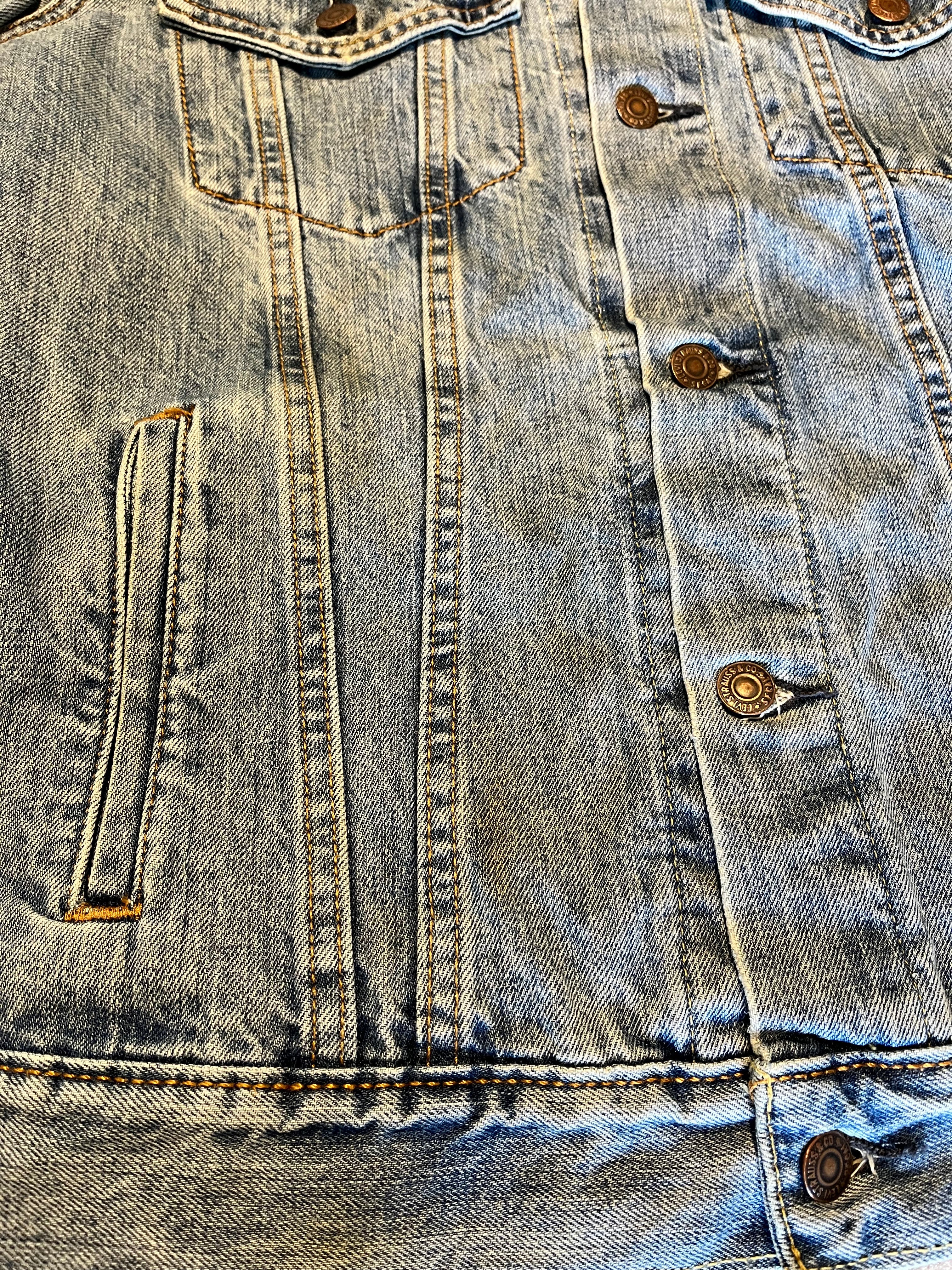 Veste en Jean Levi's | Trucker Jacket | Vintage Moderne | Mexique / taches