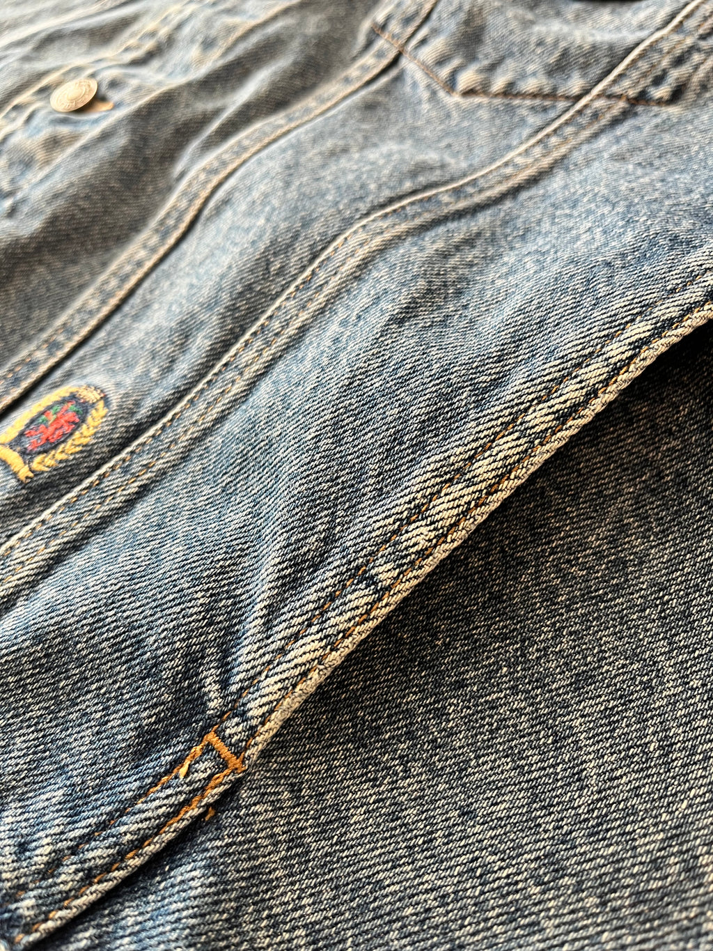 Veste en Jean Tommy Hilfiger Vintage | Sans manches | 90s / poche et broderie